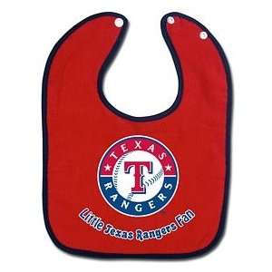  Texas Rangers Two Toned Snap Baby Bib: Sports & Outdoors