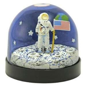  Man on the Moon Snow Globe