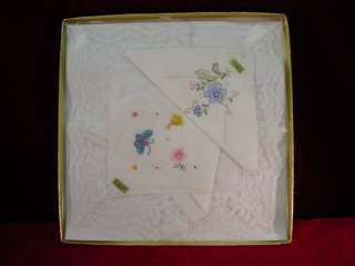 Vintage Hankies Handkerchief Original Box of 3  