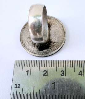   CM ,WIDTH OF BAND   0.8 CM,WEIGHT  17 GRAMS,MATERIAL  SILVER AND