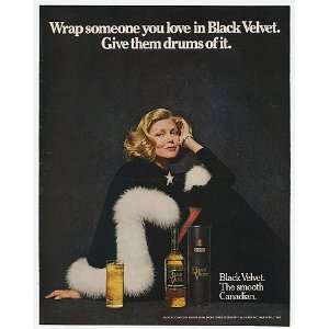   Wrap Someone In Black Velvet Whisky Print Ad (8216)