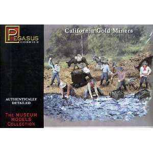    Pegasus Hobbies 1/48 Gold Rush Miners PGH7007 Toys & Games