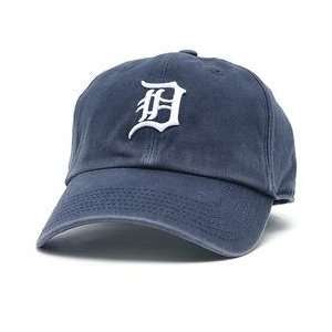 Detroit Tigers Franchise Fitted Womens Cap   Navy Large  