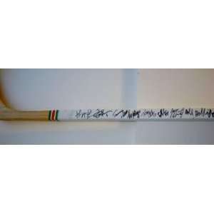   Jersey Devils Team 20 SIGNED Stick BRODEUR   Autographed NHL Sticks