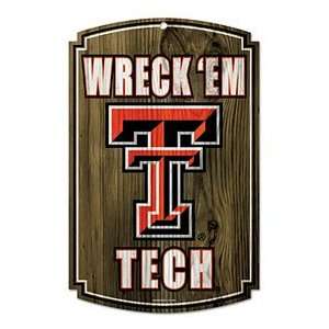  Texas Tech Red Raiders Wood Sign: Sports & Outdoors