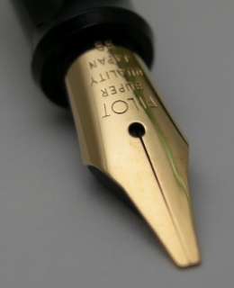   EXCEPTIONAL Pilot fountain pen. Here are the facts about this pen
