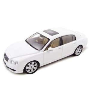  Bentley Continental Flying Spur White 1:18 Minichamps 