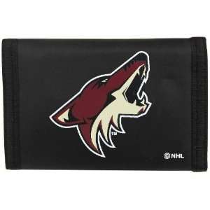   : NHL Phoenix Coyotes Black Nylon Tri Fold Wallet: Sports & Outdoors
