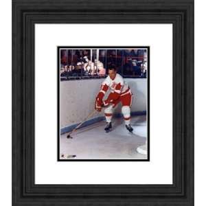  Framed Gordie Howe Detroit Red Wings Photograph Kitchen 