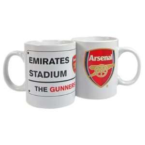  Arsenal FC. Street Sign Mug: Sports & Outdoors