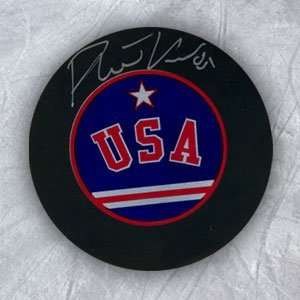   Kessel Signed Hockey Puck   Team USA 2010 Olympics 