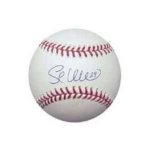  MLB Blue Jays Shea Hillenbrand # 29 Autographed Baseball 