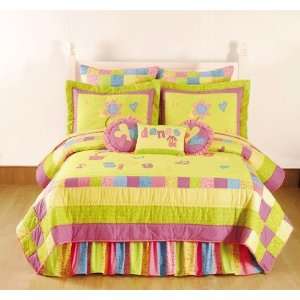 Dance, Laugh, Sing Twin Quilt:  Home & Kitchen