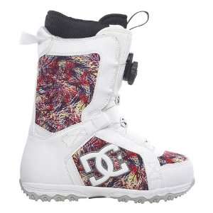  DC Scout BOA Snowboard Boots   Womens 2010 Sports 