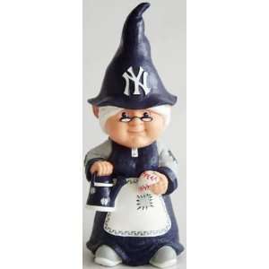    New York Yankees MLB Female Garden Gnome: Sports & Outdoors