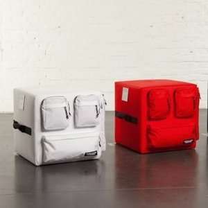 Quinze & Milan Built to Resi(s)t Primary Pouf 02