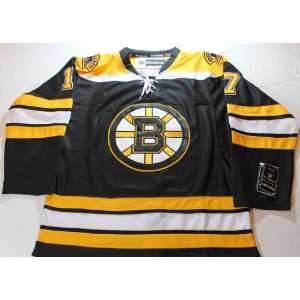  Milan Lucic Boston Bruins Black Sewn Jersey   Size 48 