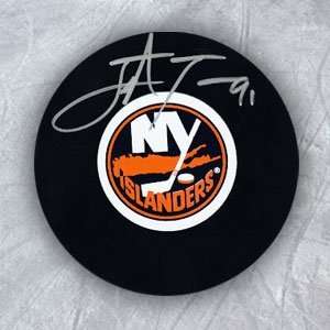  JOHN TAVARES New York Islanders SIGNED Hockey Puck: Sports 
