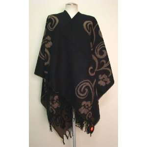   Pretty Floral Poncho Shawl Cape Ruana Coat Brand New: Everything Else