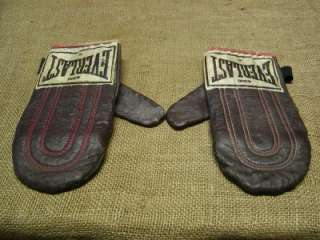 Vintage Leather Boxing Gloves > Antique Old Sparring  