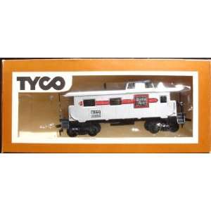  Tyco 8 wheel Burlington Caboose: Everything Else