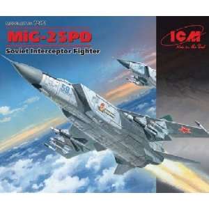  ICM MODELS   1/72 MiG25PD Soviet Heavy Interceptor Fighter 