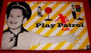   PLAY PATROL Set MIB Metal Signs Hat Action Stop Light   