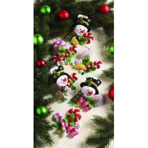   Snowman Christmas Ornaments   Felt Applique Kit: Arts, Crafts & Sewing