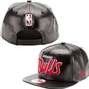  New Era Chicago Bulls Script Snapback Hat: Sports 