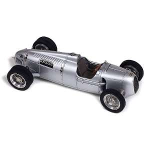  Auto Union Bergrenner (Hillclimber) Limited Edition 118 