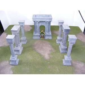  Miniature Terrain: Roman Arch & Columns Boxed Set: Toys 