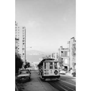  San Francisco Cable Car 28x42 Giclee on Canvas: Home 