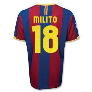 Barcelona 10/11 MILITO Home Soccer Jersey  Sports 