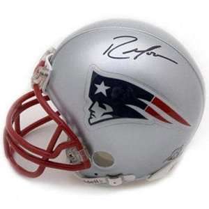  Randy Moss Mini Helmet   Autographed NFL Mini Helmets: Everything Else