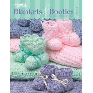  Leisure Arts Blankets & Booties, Book 2: Arts, Crafts 