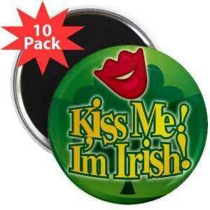  2.25 Magnet (10 Pack) Kiss Me Im Irish Clover 