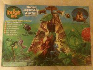 BUGS LIFE GIANT LIGHT UP ANTHILL PLAYSET VERY RARE NIB  