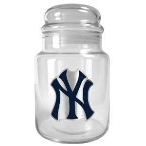  New York Yankees 31oz Glass Candy Jar   Primary Logo 