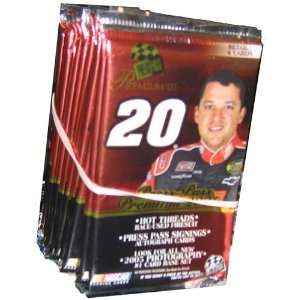 2005 Press Pass Premium Racing Retail Packs   20Lp4C:  