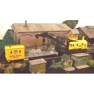   Union Pacific Floodlight & Crane Cars  Toys & Games  