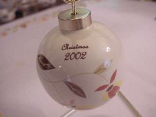 JEWEL TEA AUTUMN LEAF 2002 CHRISTMAS ORNAMENT *MINT*  