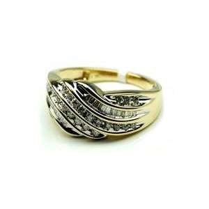  14k Yellow Gold Ring with Good Qulity Diamonds Jewelry