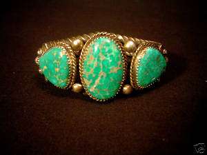 GORGEOUS NAVAJO STYLE SILVER & TURQUOISE CUFF BRACELET  