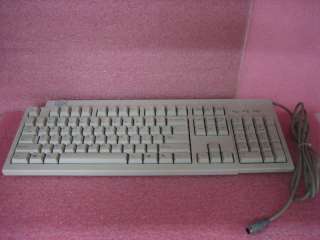 IBM KB  7953 Computer Keyboard PS/2 Connector 02K0806  
