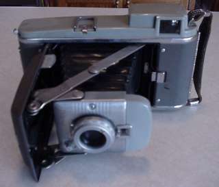 Vintage Polaroid Model 80 Folding Land Camera (1954 1957)  