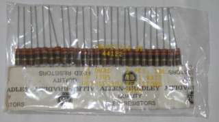Allen Bradley resistors RC32GF330J 25X 33 Ohms 5% 1W  