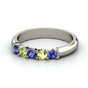   Ring, 14K White Gold Ring with Sapphire & Peridot: Jewelry