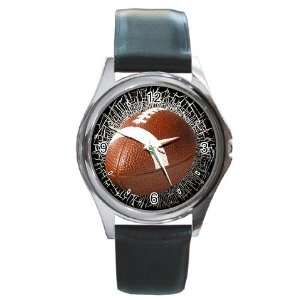  football shattered Round Leather Watch CC0215: Everything 