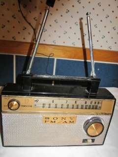 RARE 1960 SONY TFM 121 TRANSISTOR RADIO JAPAN  