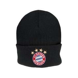 Bayern München Mütze Woolie Black Logo  Sport & Freizeit